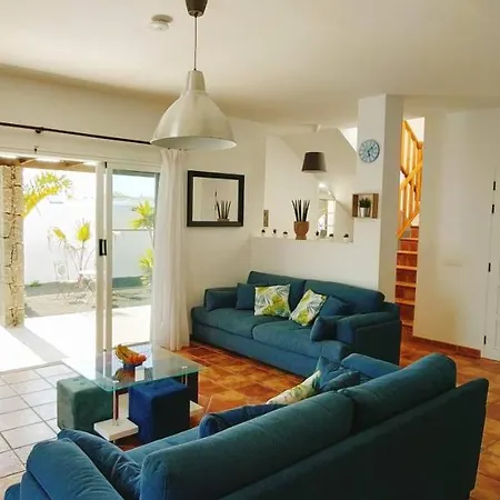 Villa Fedelian Avec Jardin Et Piscine Chauffée *
