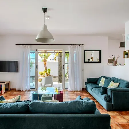 Fedelian 1 Villa *