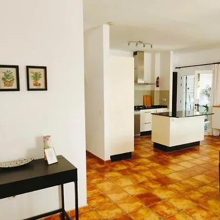 Villa Fedelian Avec Jardin Et Piscine Chauffee Playa Blanca (Lanzarote)